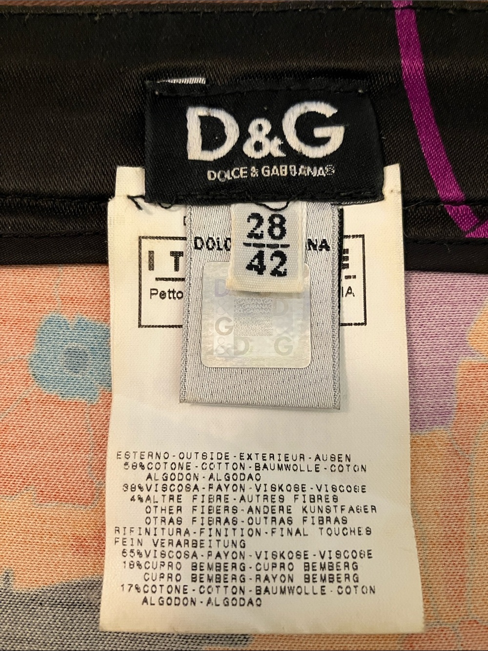 D&G skirt - Picture 3 of 15